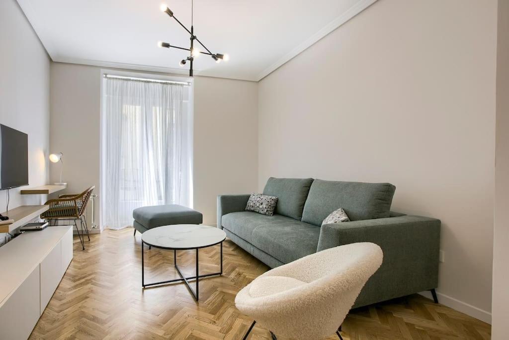 New&Beatiful&Central Apartment*El Balcon De Chueca มาดริด ภายนอก รูปภาพ