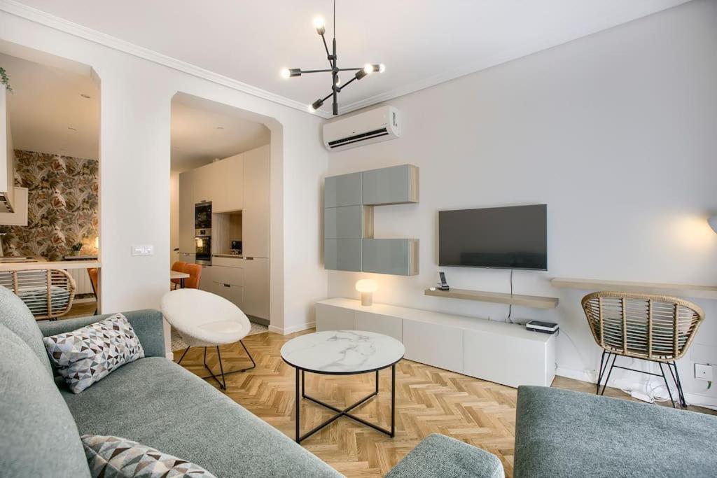 New&Beatiful&Central Apartment*El Balcon De Chueca มาดริด ภายนอก รูปภาพ